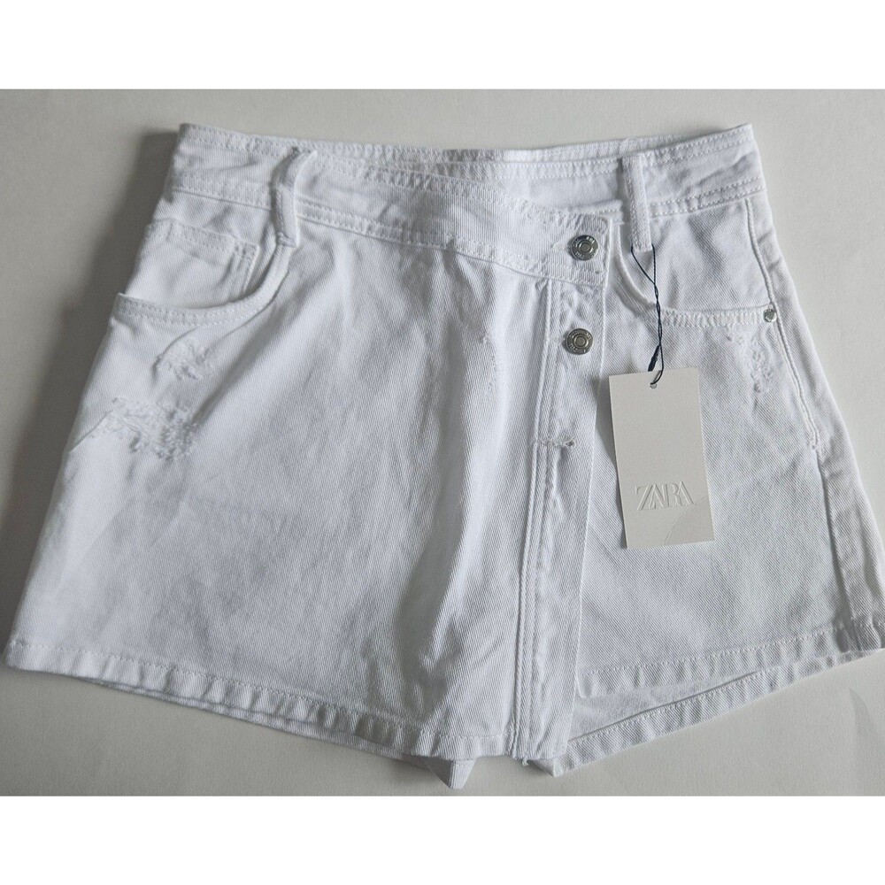 zara jean shorts white s small NWT